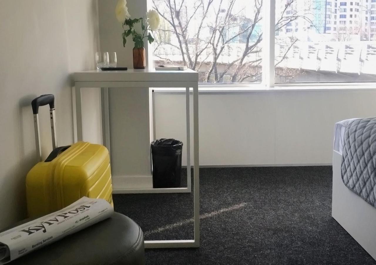 Kyivpasservis Hotel Экстерьер фото