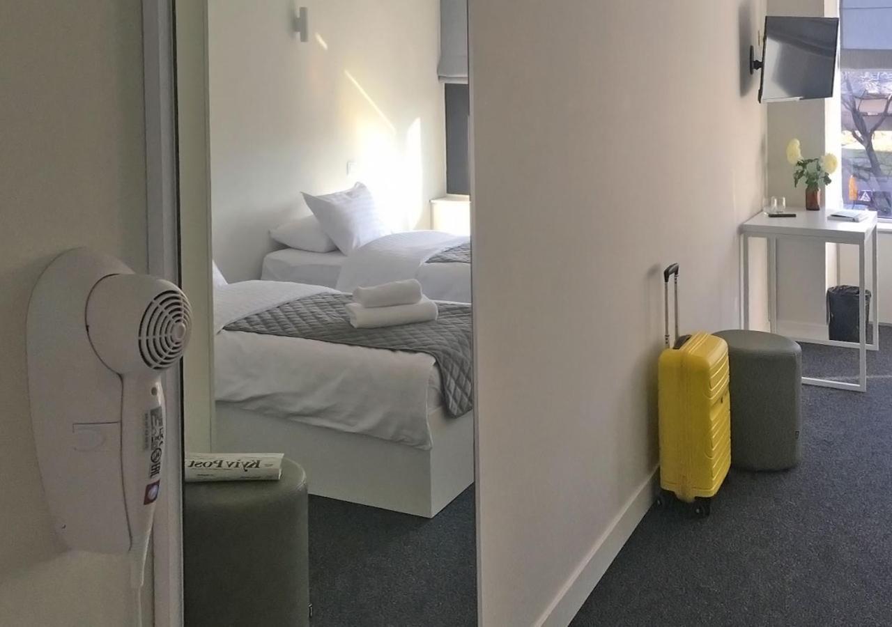 Kyivpasservis Hotel Экстерьер фото