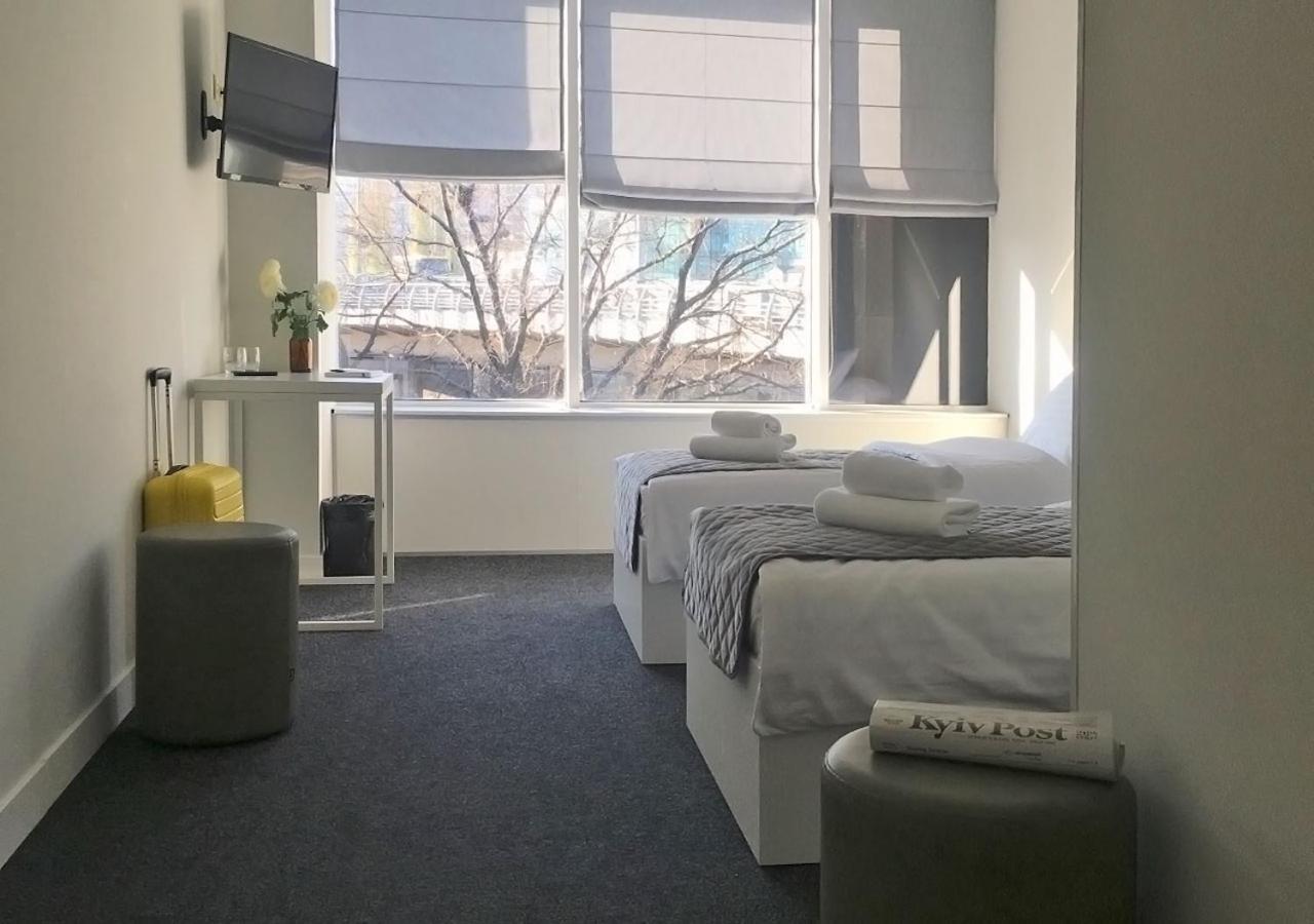 Kyivpasservis Hotel Экстерьер фото