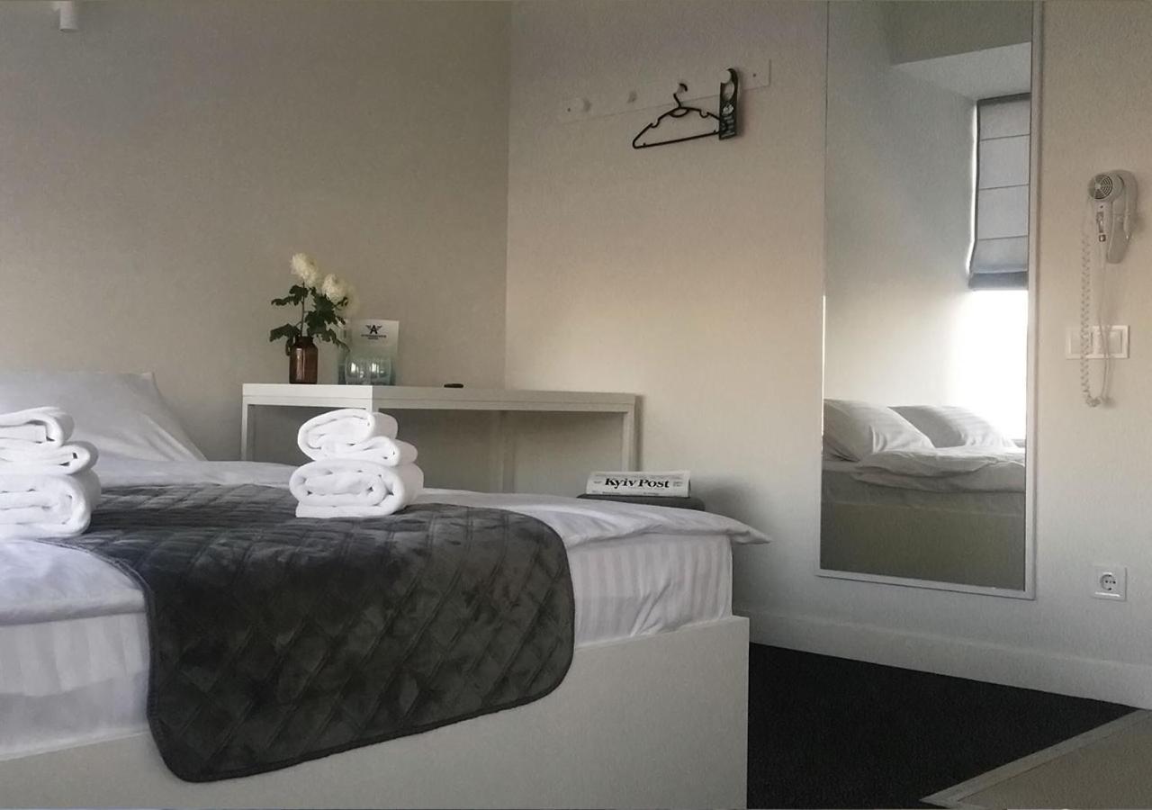 Kyivpasservis Hotel Экстерьер фото
