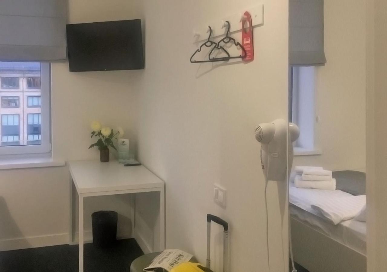 Kyivpasservis Hotel Экстерьер фото